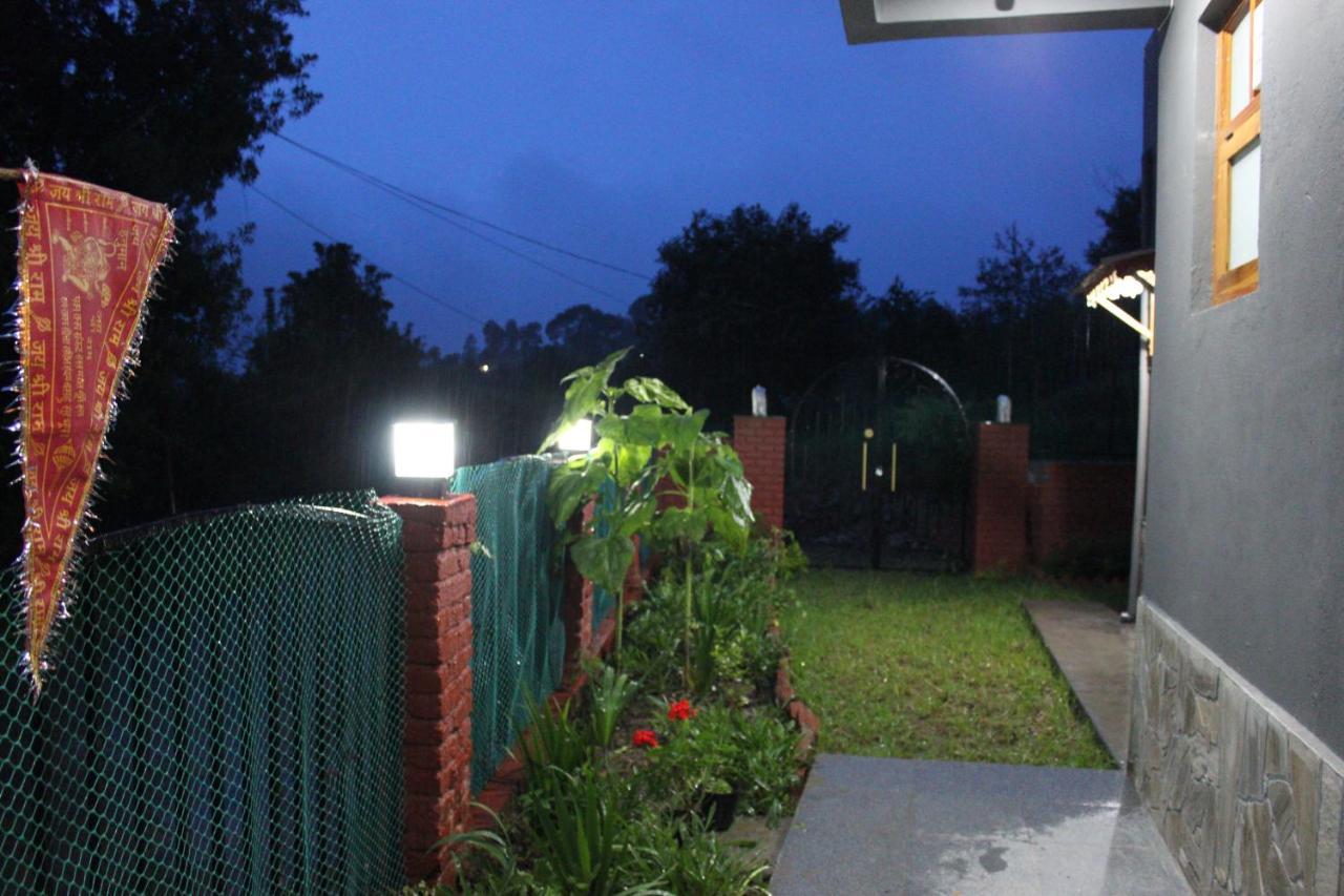 Shitlakhet Winter Woods Cottages - 3-Bedroom Homestay מראה חיצוני תמונה