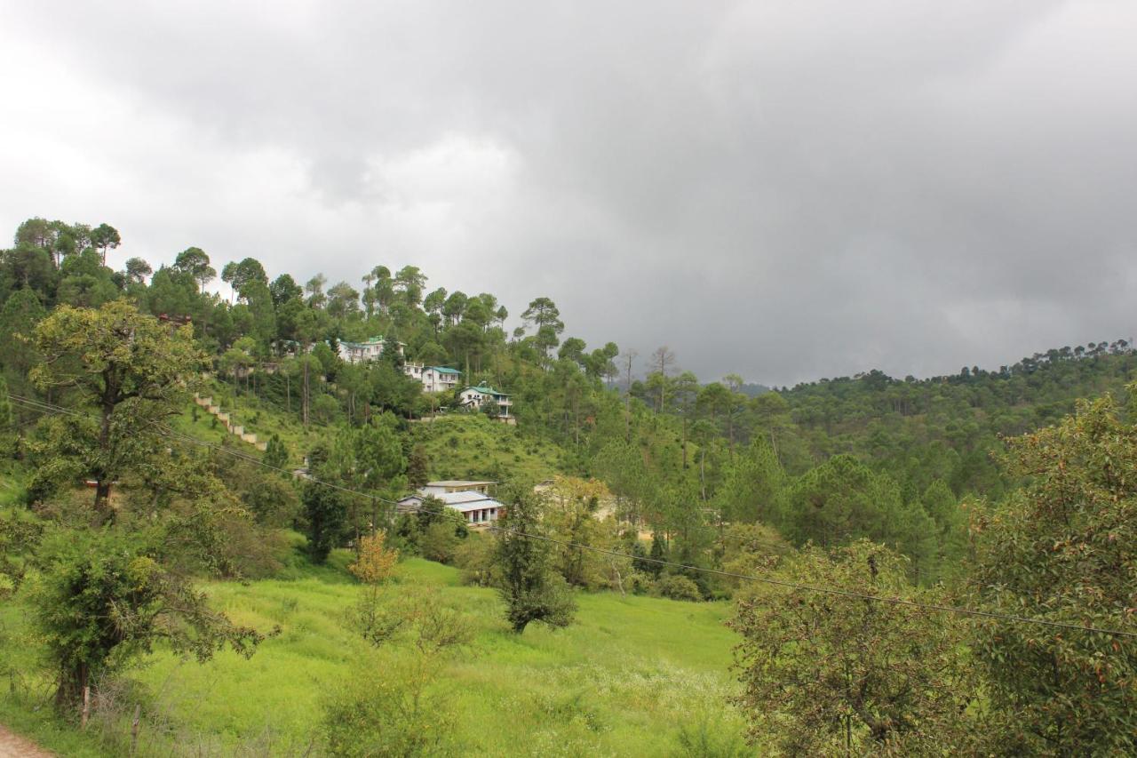 Shitlakhet Winter Woods Cottages - 3-Bedroom Homestay מראה חיצוני תמונה