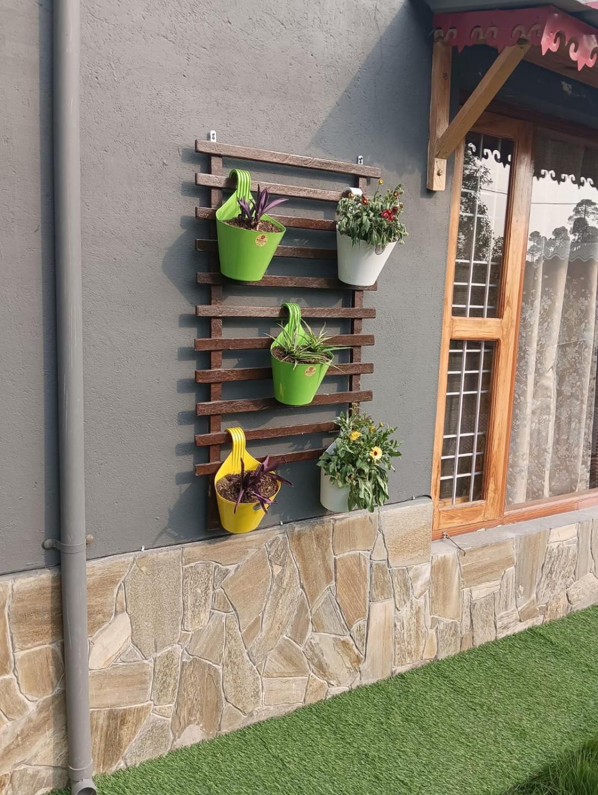 Shitlakhet Winter Woods Cottages - 3-Bedroom Homestay מראה חיצוני תמונה